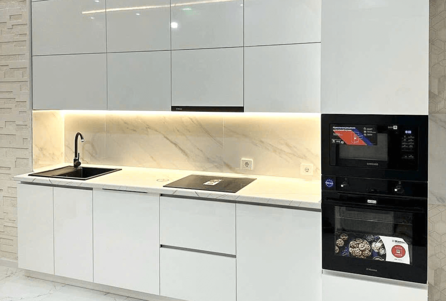 Phụ kiện tủ bếp tại Smartkitchen luôn tuân thủ đúng các quy trình kiểm định chất lượng