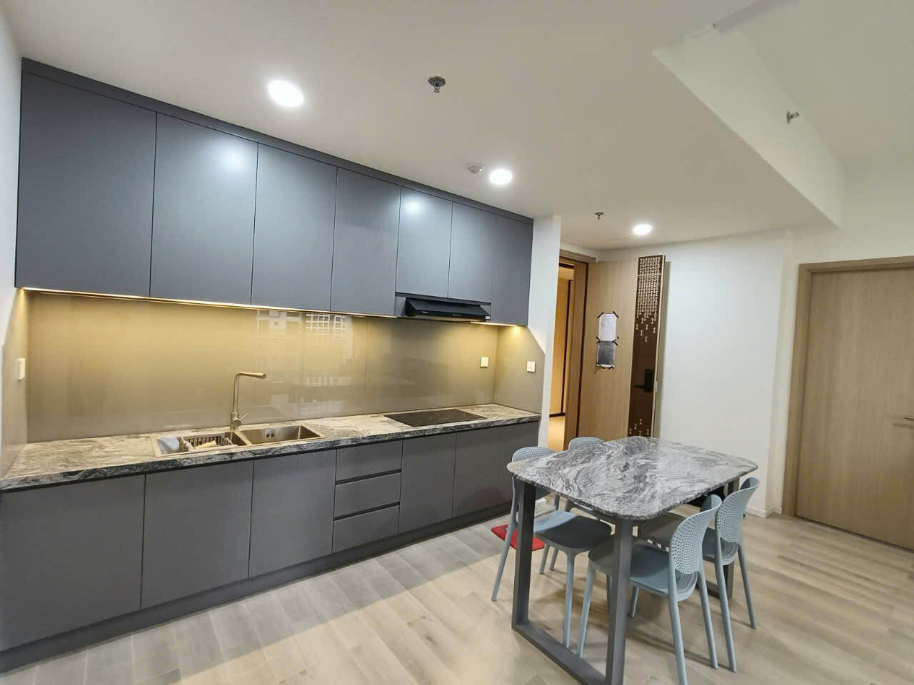 Phụ kiện tủ bếp luôn được nâng cấp chuẩn bị cho Tết Nguyên Đán luôn được mọi gia đình lựa chọn