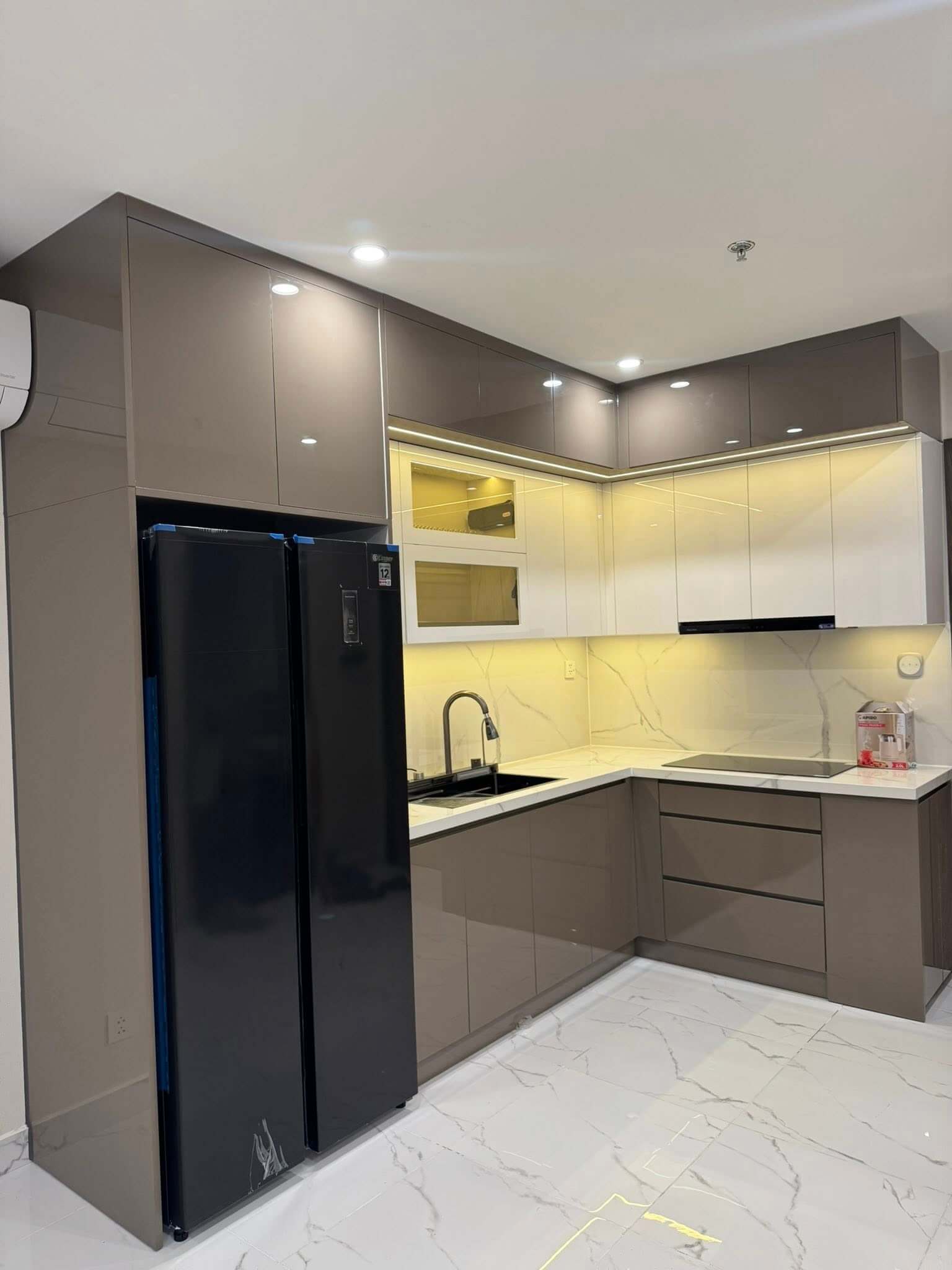 Phụ Kiện Tủ Bếp Với Sự Ngăn Nắp Khoa Học Và Vệ Sinh Tối Đa