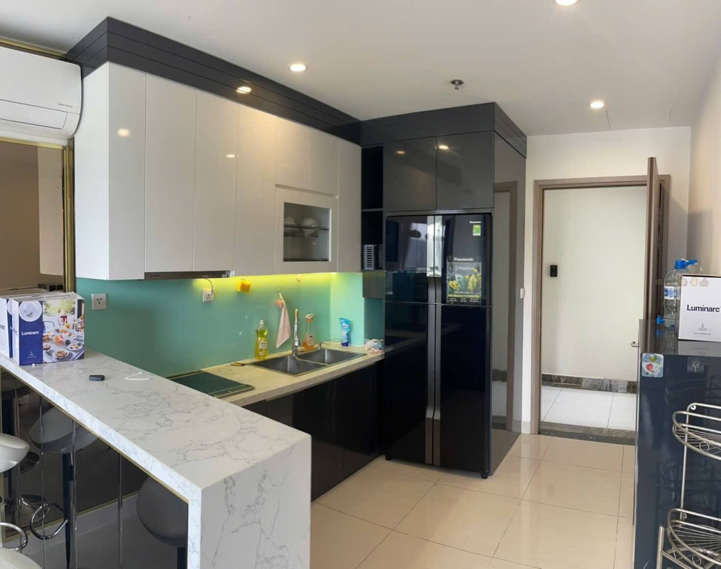Phụ Kiện Tủ Bếp Luôn Mang Lại Những Thiết Kế Kiến Trúc Xanh Sạch Cho Không Gian Bếp