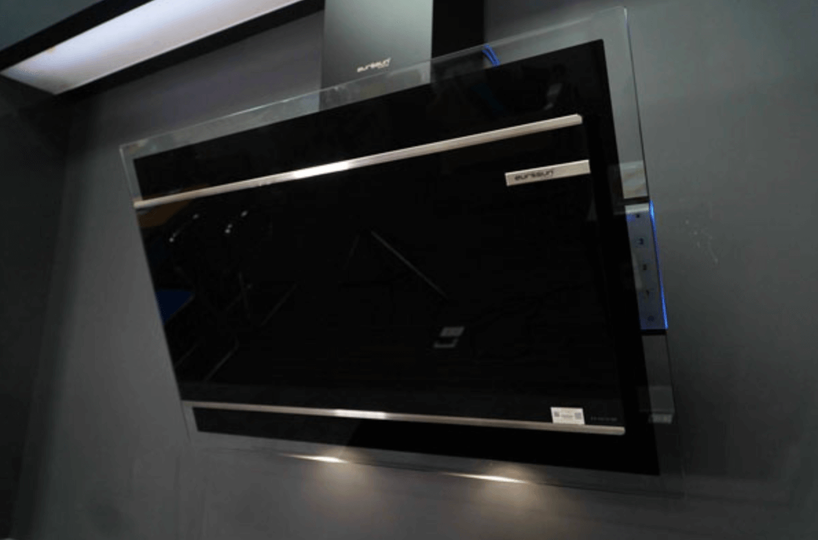 Máy Hút Mùi Eurosun EH-70CN78B Với Hiệu Năng Mạnh Mẽ Ẩn Sau Một Thiết Kế Thanh Thoát