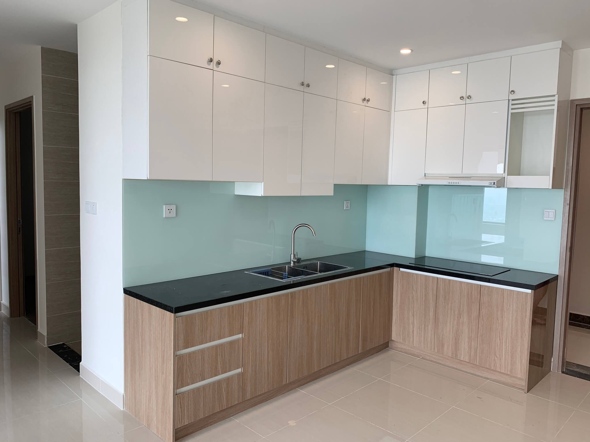 Phụ kiện tủ bếp thông minh với nhiều giải pháp tối ưu cho tủ bếp trên, tủ bếp dưới và tủ đồ khô