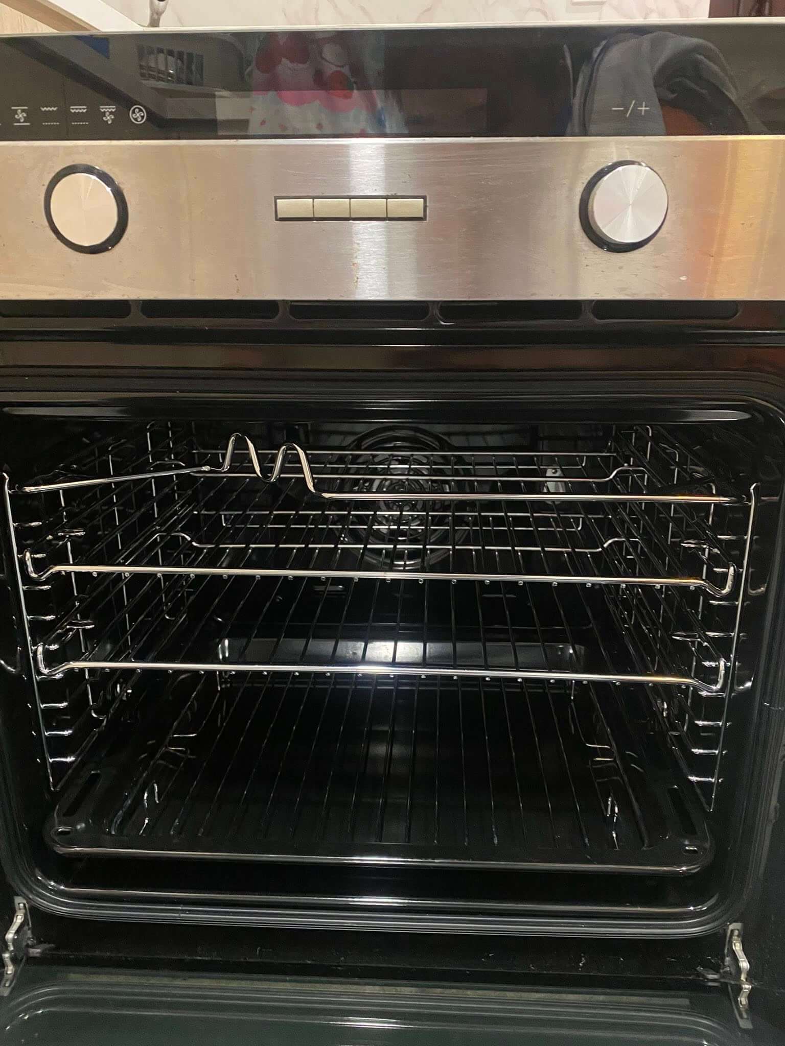 Lò nướng âm tủ 80L Malloca MDO 80BL sang trọng