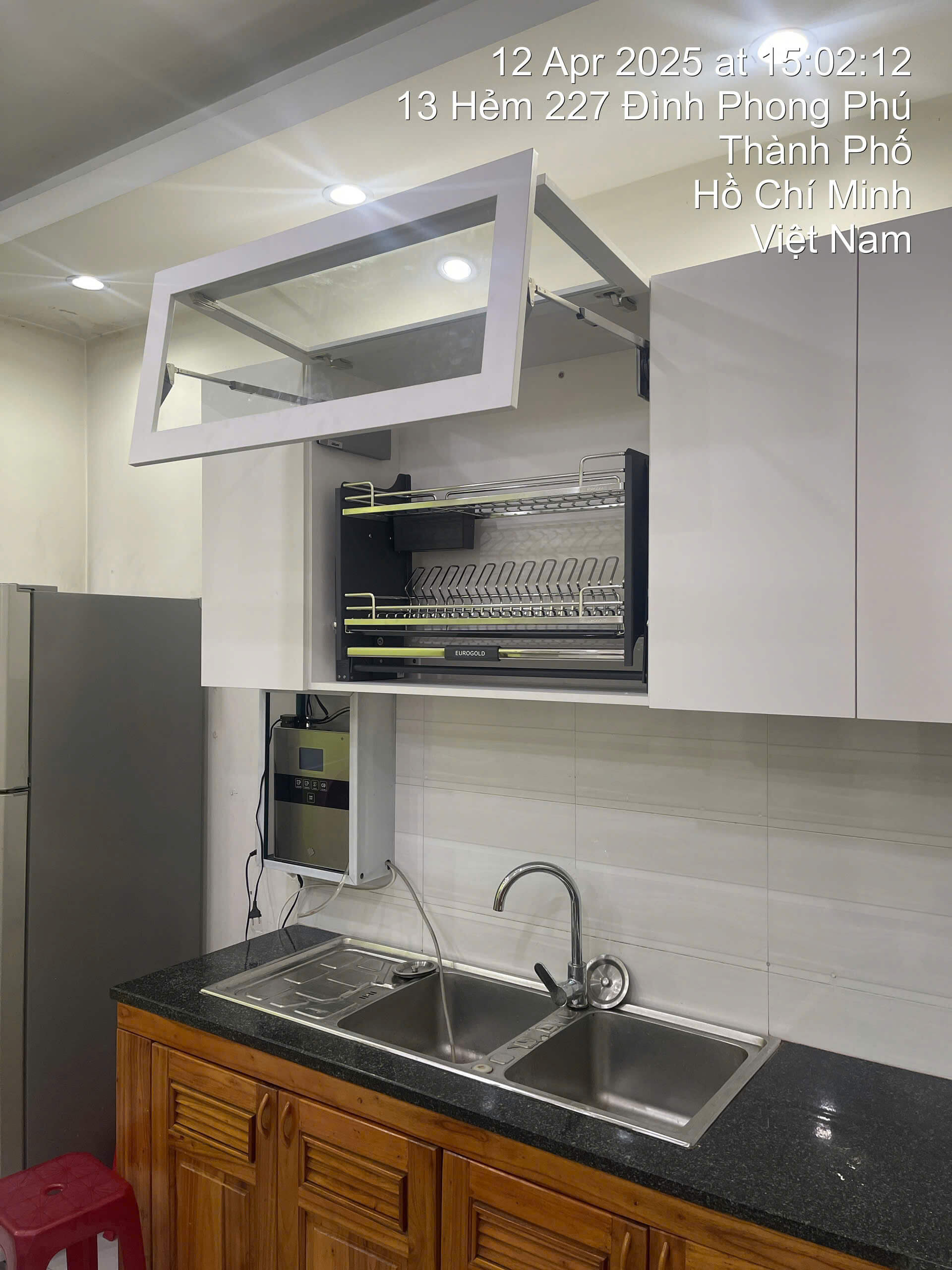 Công trình hoàn thiện phụ kiện tủ bếp và Vòi rửa bát nóng lạnh Malloca K279C
