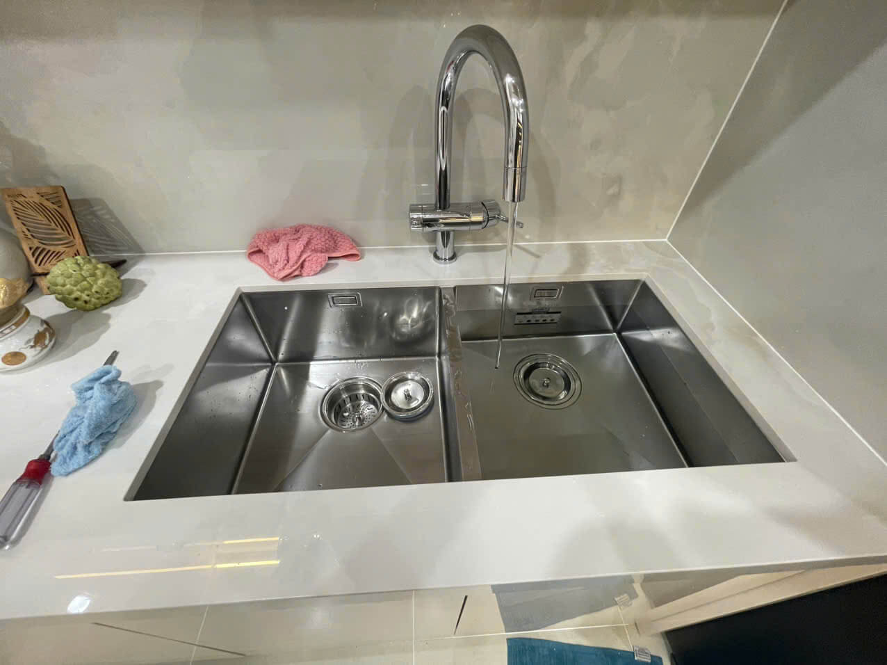 Sản phẩm lắp đặt tại Smartkitchen vòi rửa bát nóng lạnh Malloca K291C